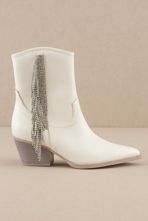 Rhinestone fringe ankle Western boots by RARA Boutique with intricate detailing and Western-inspired design.
