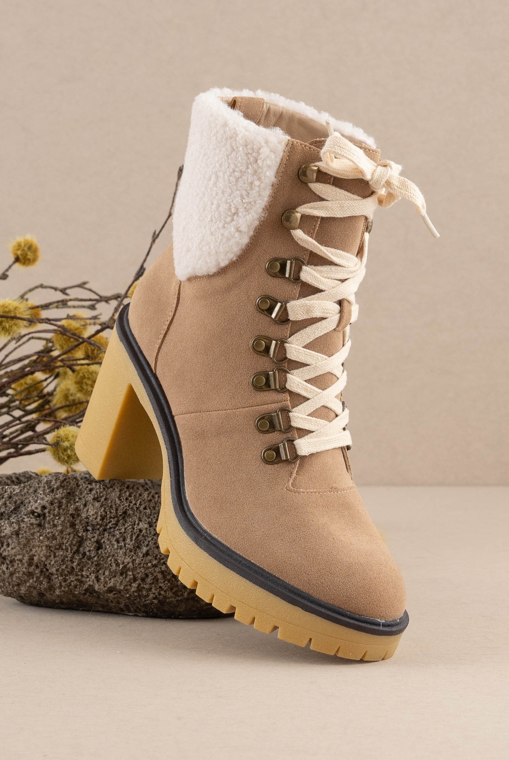 RARA Boutique heeled platform lace-up sherpa boots with chunky soles and cozy faux shearling lining, stylish and warm for winter.