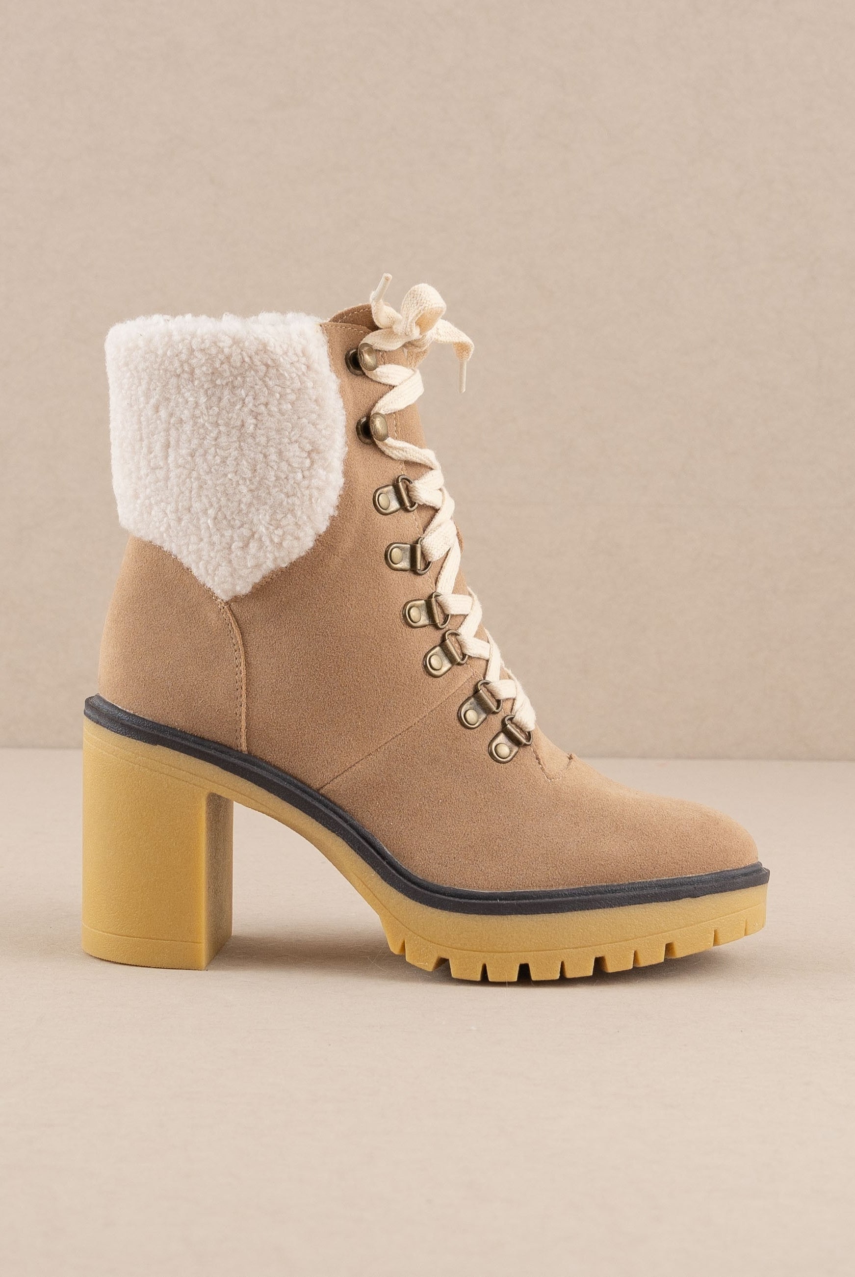 RARA Boutique heeled platform lace-up sherpa boots with chunky heels and cozy fur lining, stylish footwear for cold weather.