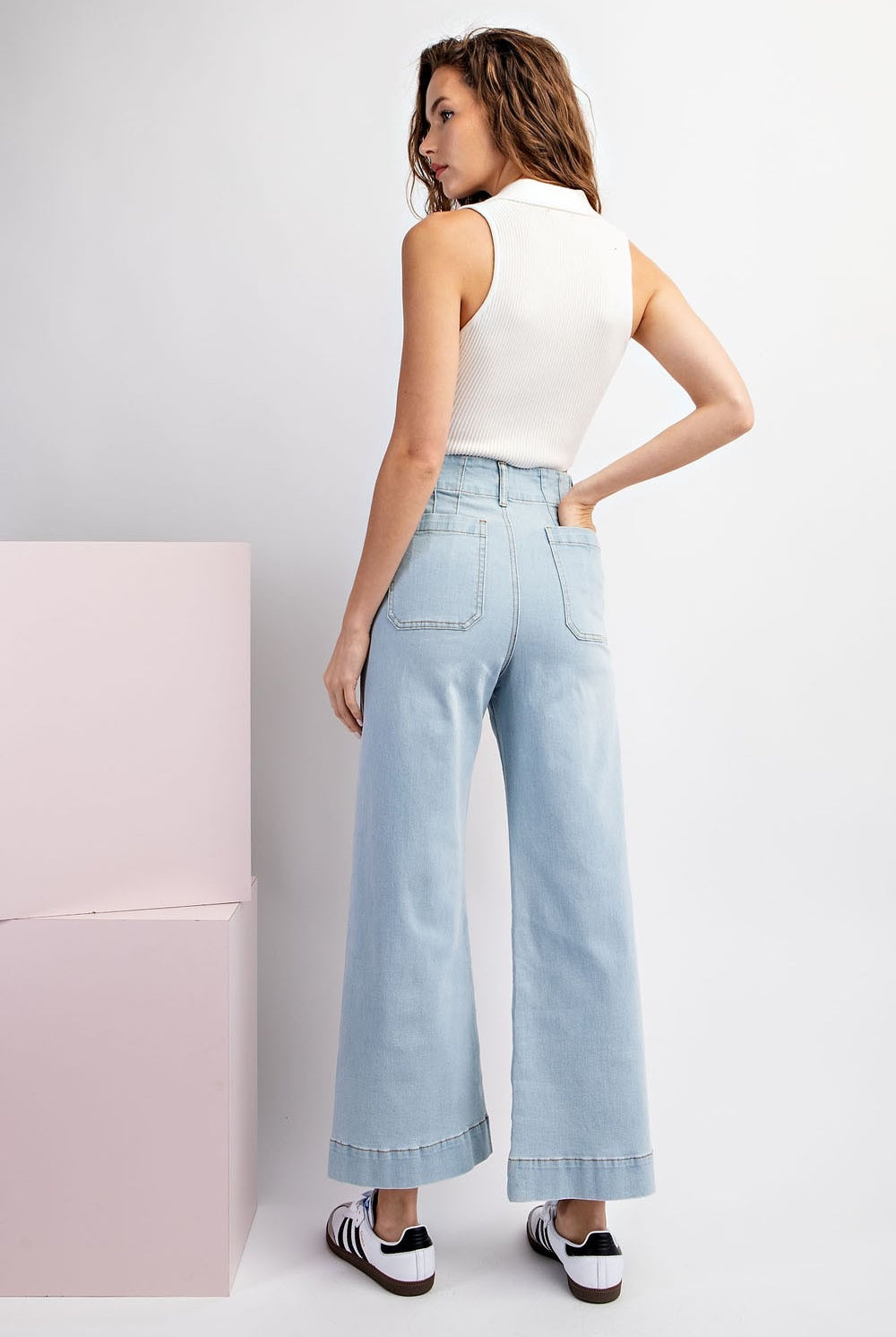 Denim Soft Wash Wide Leg Pants with Patch Pockets - eesome - RARA Boutique