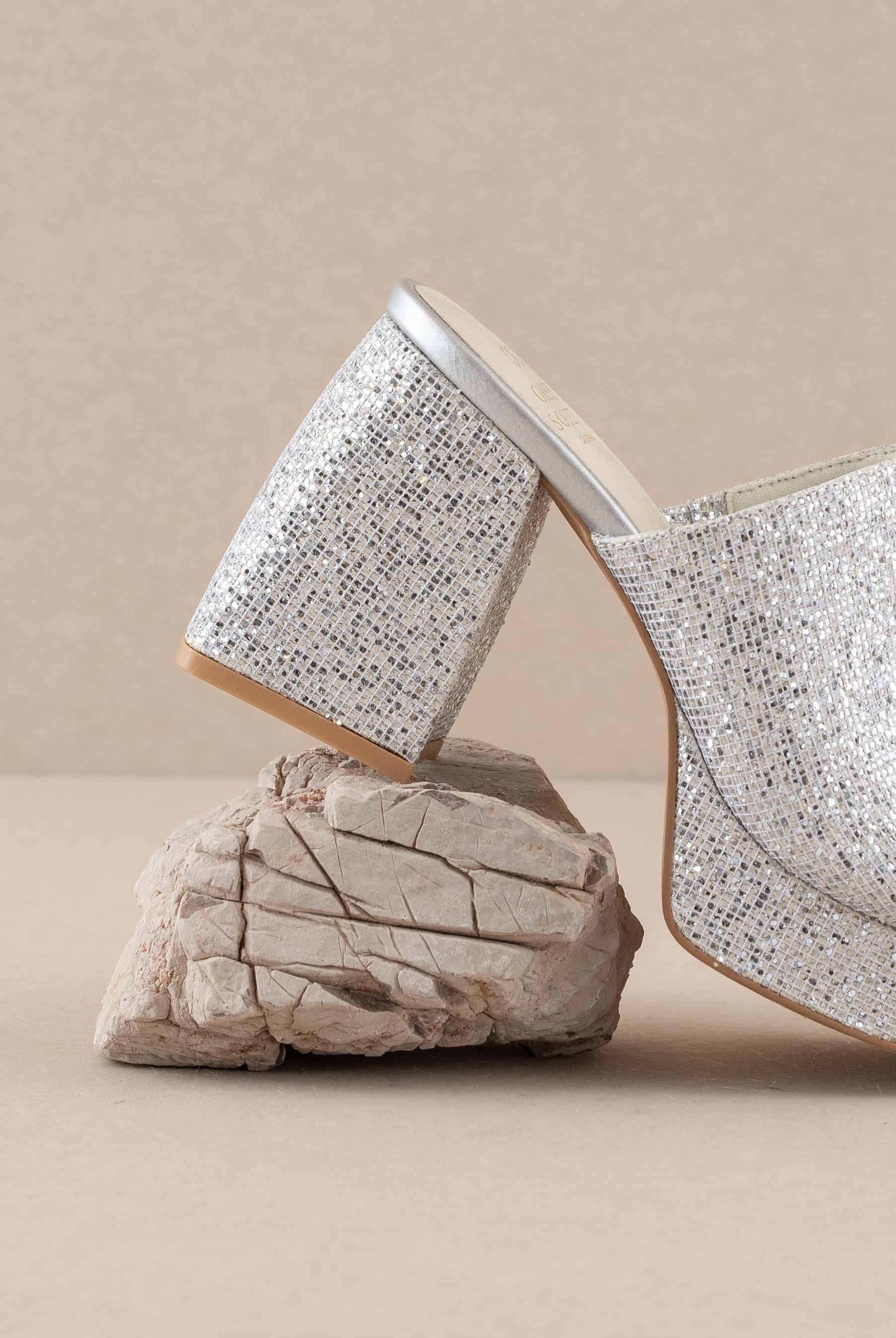The Crystal - Sparkling Platform Slide - Oasis - RARA Boutique