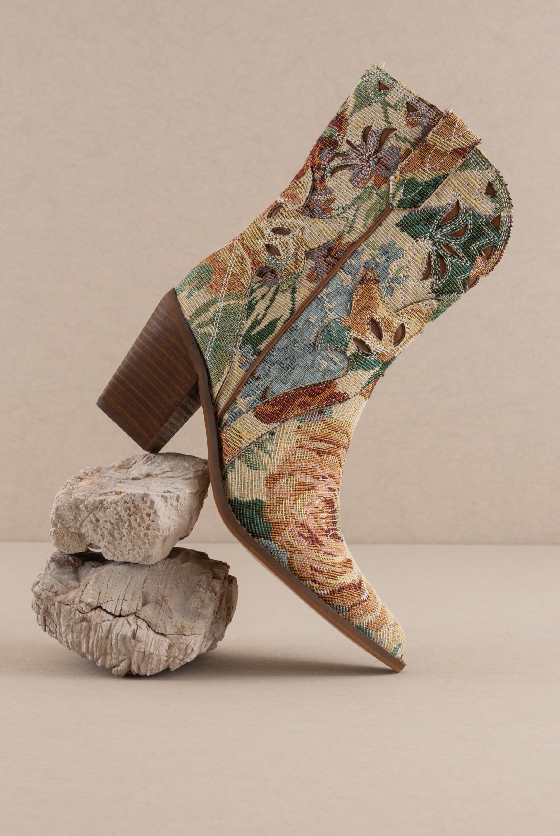 RARA Boutique floral jacquard tapestry western boot with paneled design and intricate floral patterns, stylish cowboy footwear