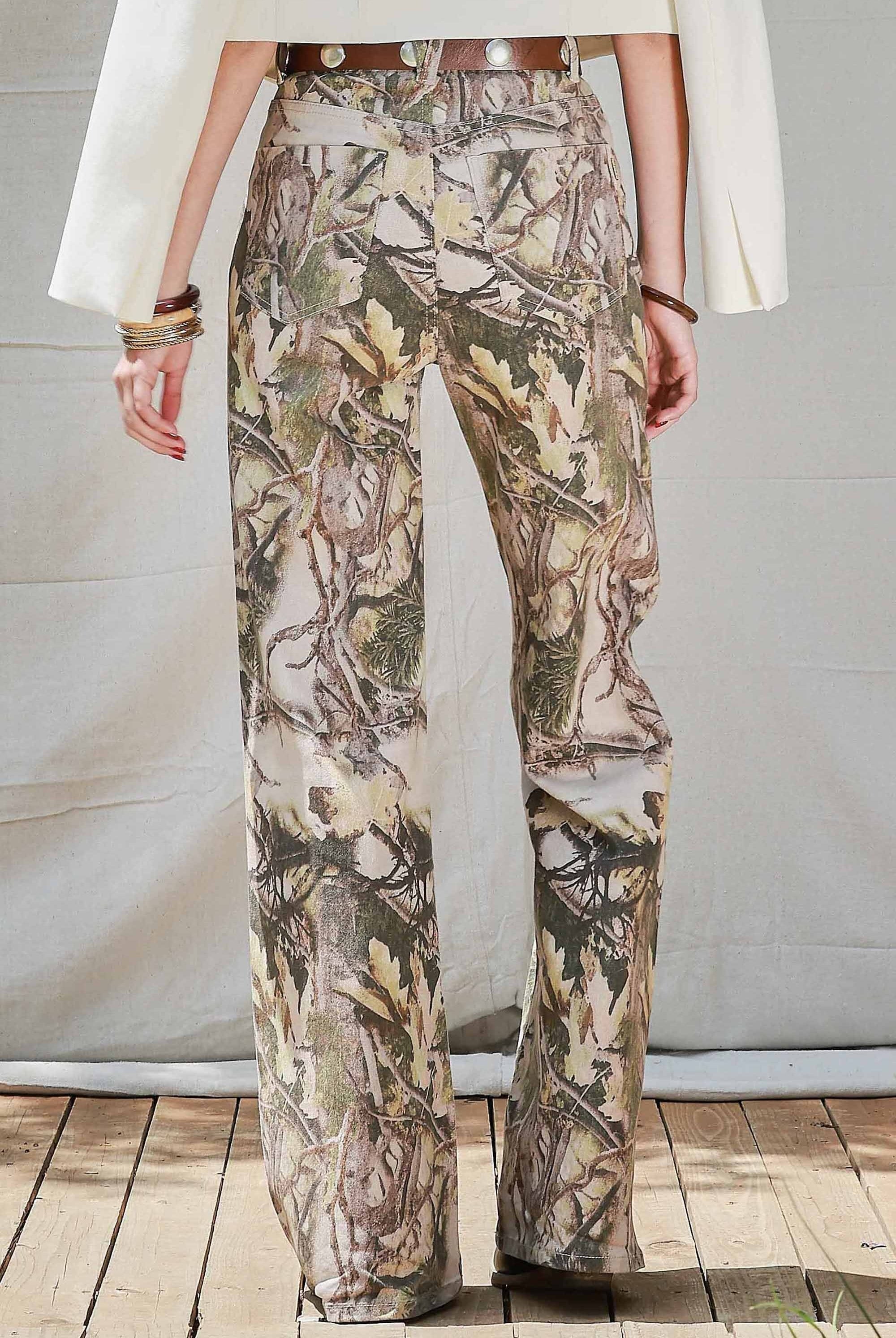 Hunting Camo High-Rise Wide Leg Jeans – Vibrant M.i.U - RARA Boutique