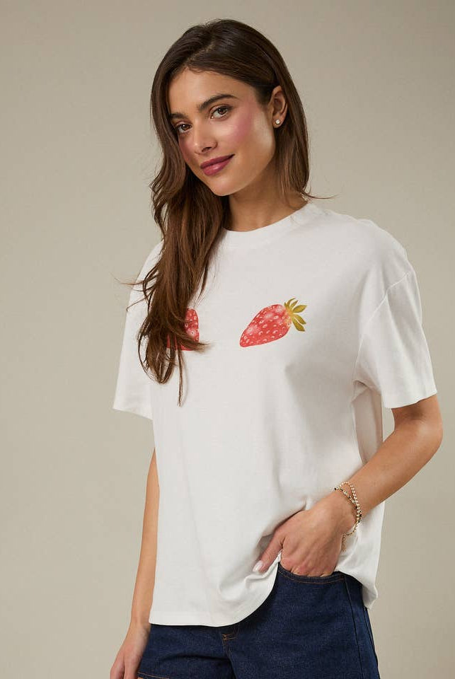 RARA Boutique Sunday Edition T-shirt in soft fabric with stylish graphic design, casual fit, and short sleeves.