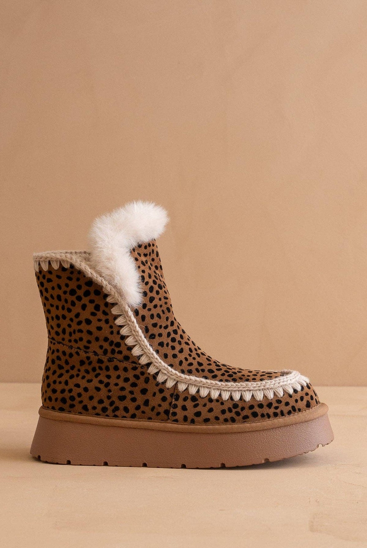 OASIS SOCIETY Joyce dark cheetah shearling trim platform winter boot with rugged sole and cozy shearling lining.