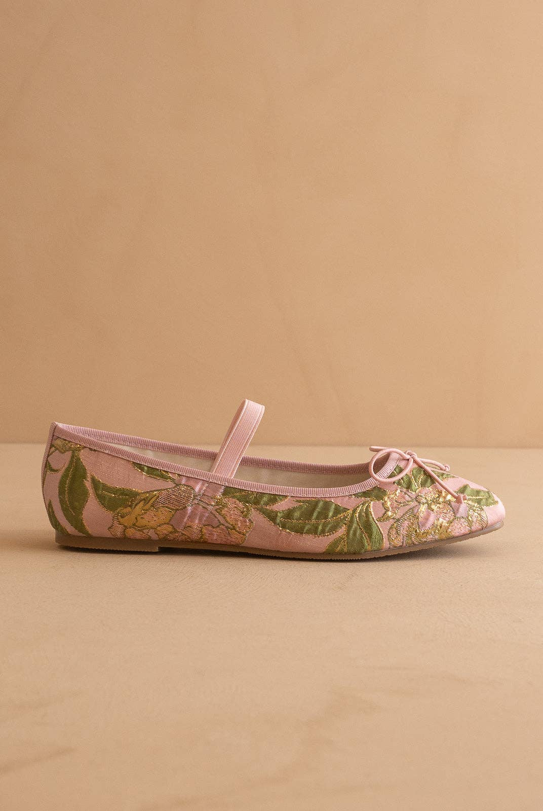 RARA Boutique Rose Garden floral Jacquard Mary Jane flats with decorative bow, stylish flats and slippers for women.