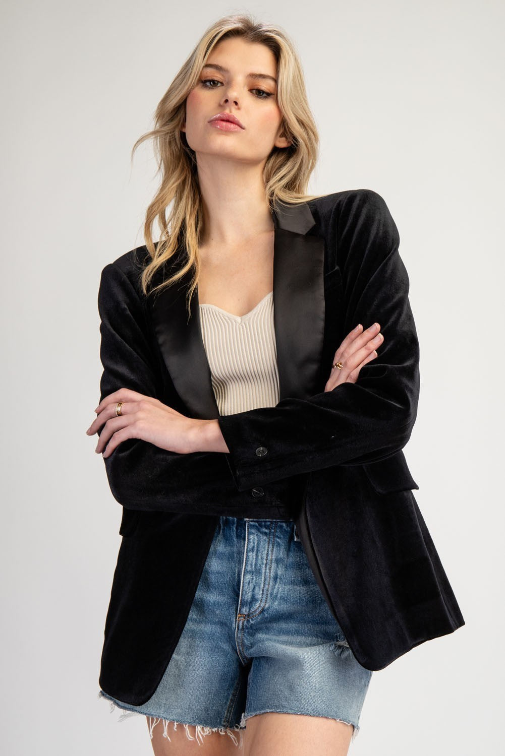 Long Sleeve Velvet Blazer with Satin Collar - eesome - RARA Boutique