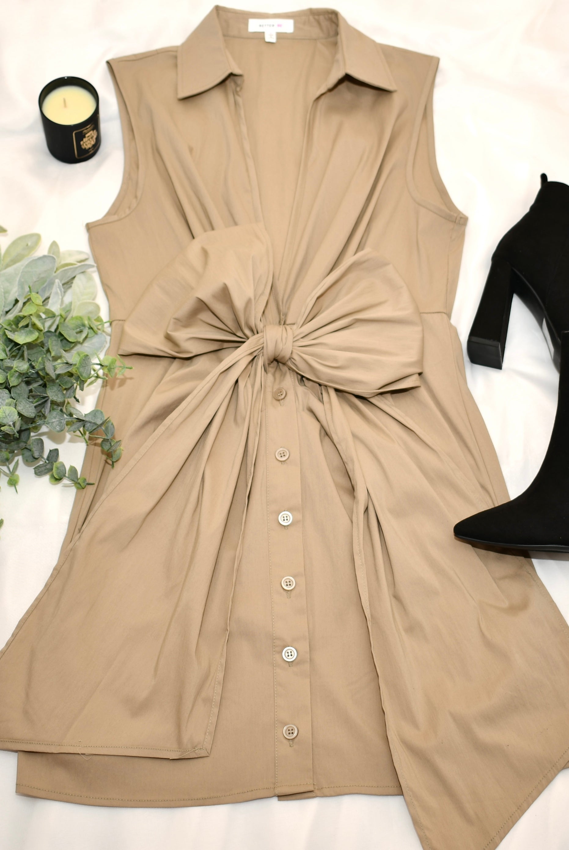 V-Neck Poplin Sleeveless Dress with Bow - RARA Boutique