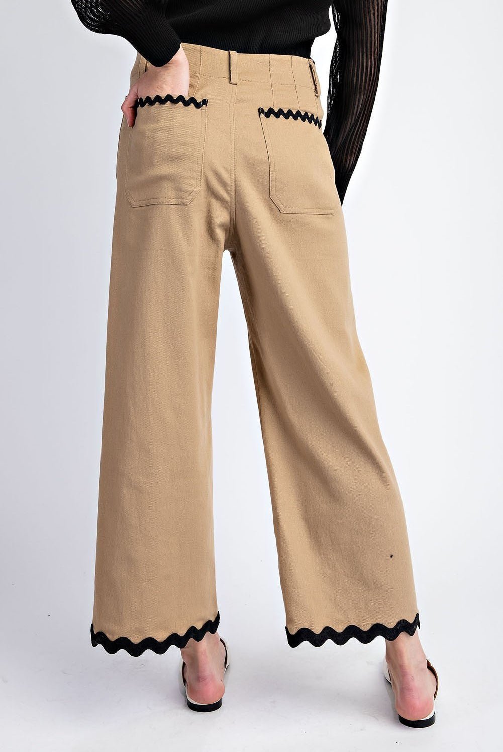 Wavy Contrast Ric Rac Trim Cropped Wide Leg Pants - eesome - RARA Boutique