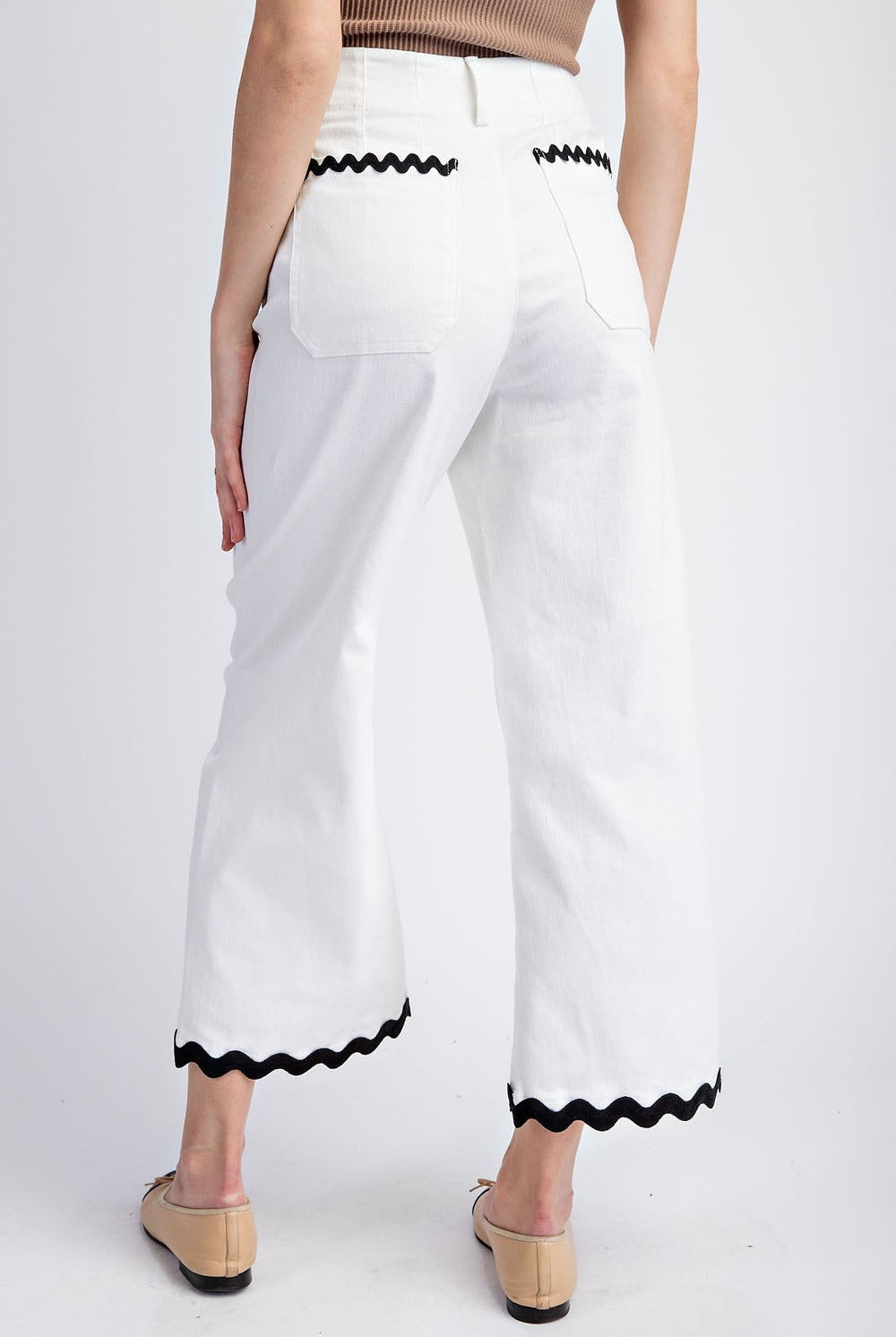 Wavy Contrast Ric Rac Trim Cropped Wide Leg Pants - eesome - RARA Boutique