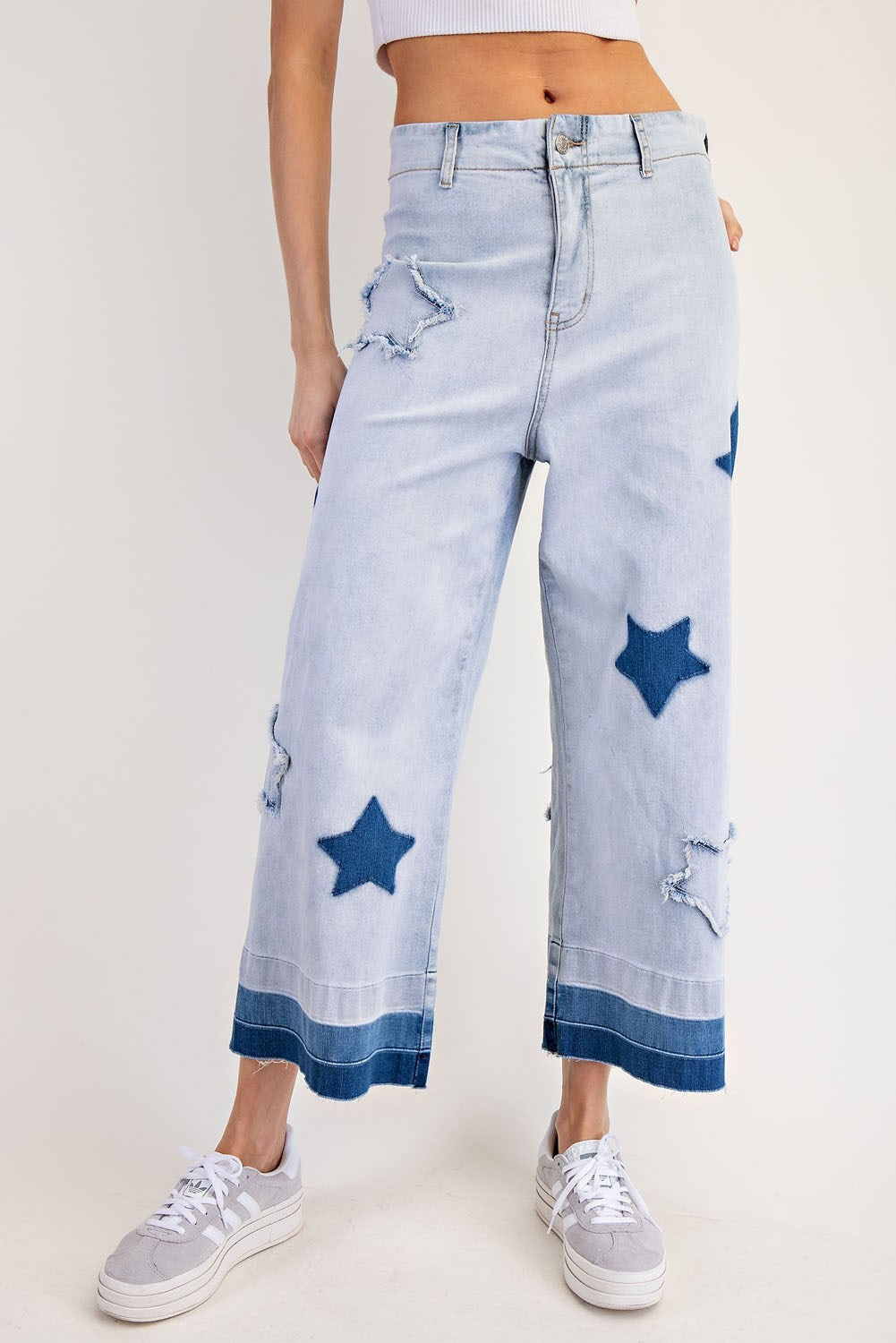 Mineral Washed Frayed Star Patch Ombre Cropped Jeans - eesome - RARA Boutique