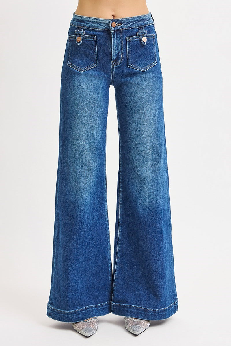 Mid Rise Wide Leg Patch Pocket Jeans - Risen - RARA Boutique