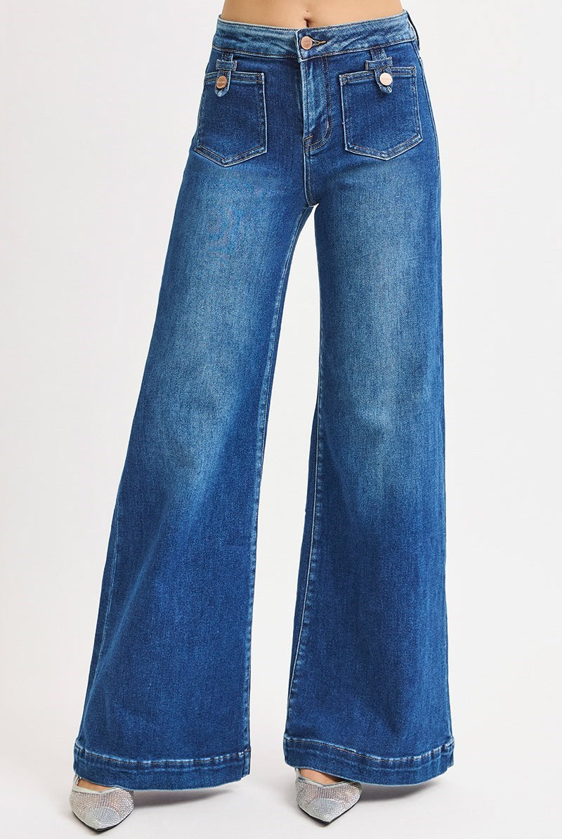 Mid Rise Wide Leg Patch Pocket Jeans - Risen - RARA Boutique