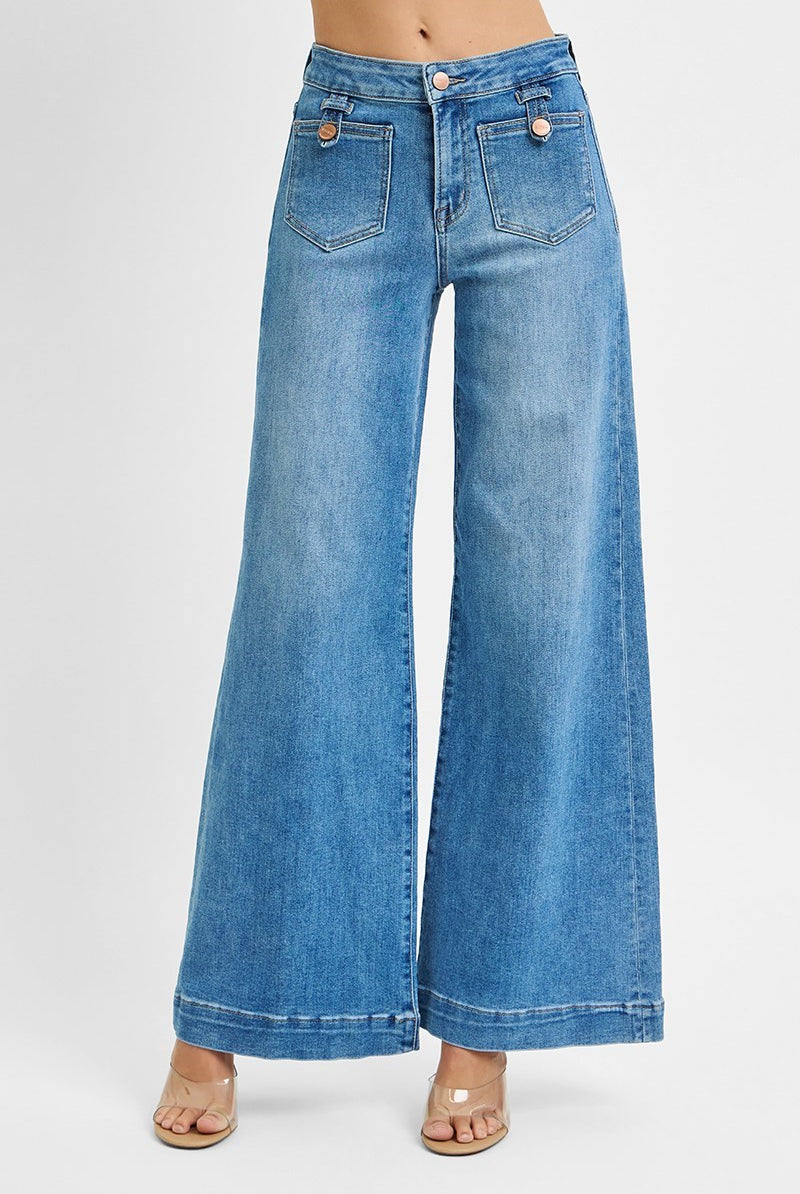 Mid Rise Wide Leg Patch Pocket Jeans - Risen - RARA Boutique