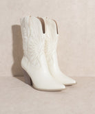 Starburst Embroidery Western Boots - OASIS SOCIETY - RARA Boutique 