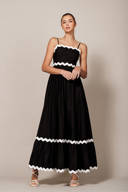 Sleeveless Contrast Wavy Trim Maxi Dress - RARA Boutique 