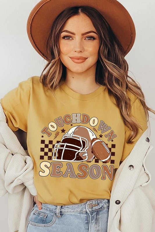 Vintage Touchdown Season Graphic Tee - RARA Boutique 