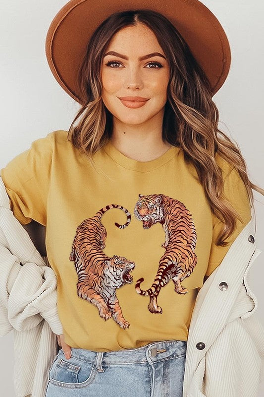 Tigers Graphic Tee - RARA Boutique 