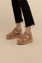 Platform Sandal Wedge - RARA Boutique 