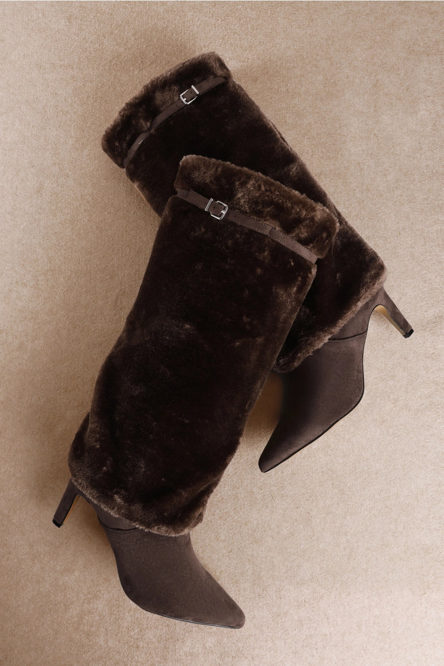 RARA Boutique fur boots, stylish warm footwear with plush fur lining and soft textured finish