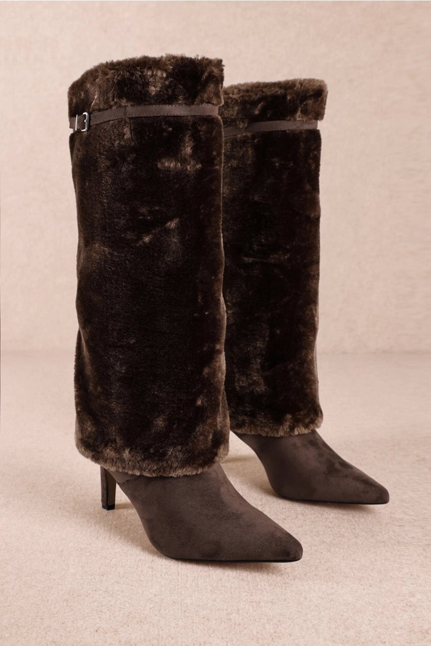 RARA Boutique fur boots in a cozy, plush design for cold-weather wear