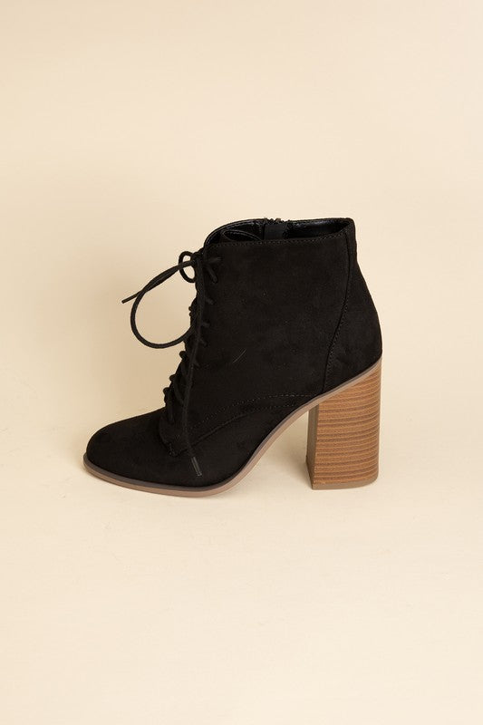 Lace up Block Heel Booties with Pointed Toe - RARA Boutique 