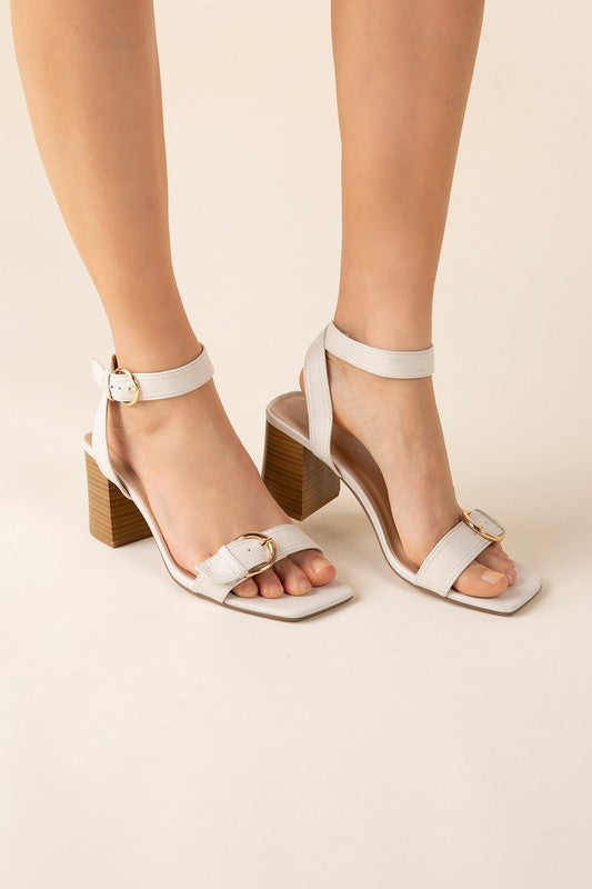 Buckle Sandal Heel with Ankle Strap - RARA Boutique 