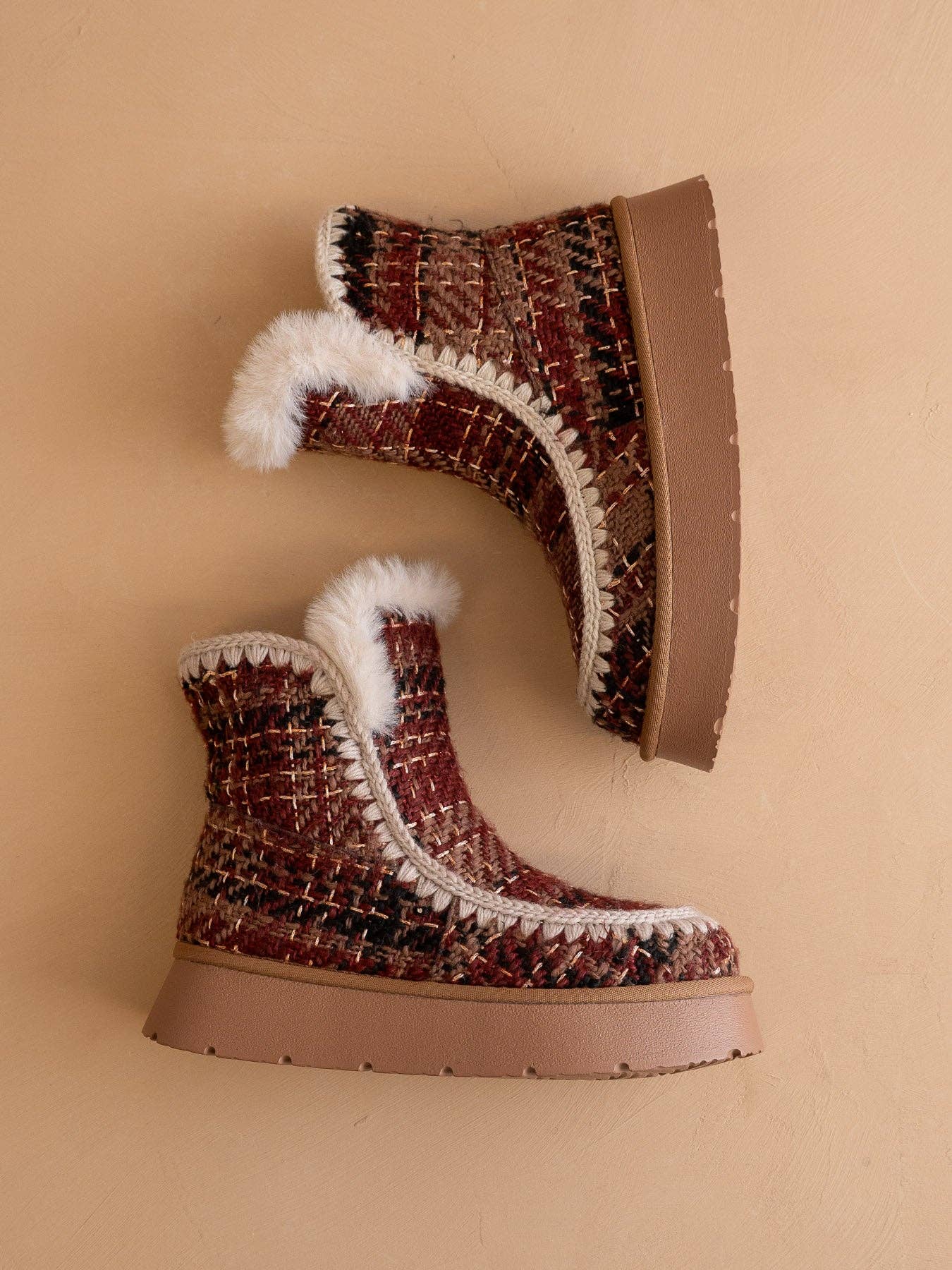 OASIS SOCIETY Joyce mocha tweed shearling trim platform winter boot showing shearling-lined upper and sturdy sole.