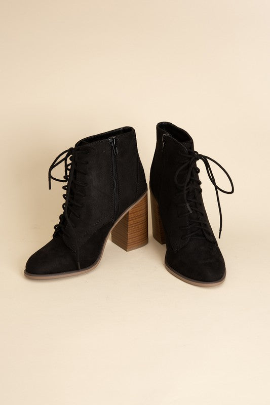 Lace up Block Heel Booties with Pointed Toe - RARA Boutique 