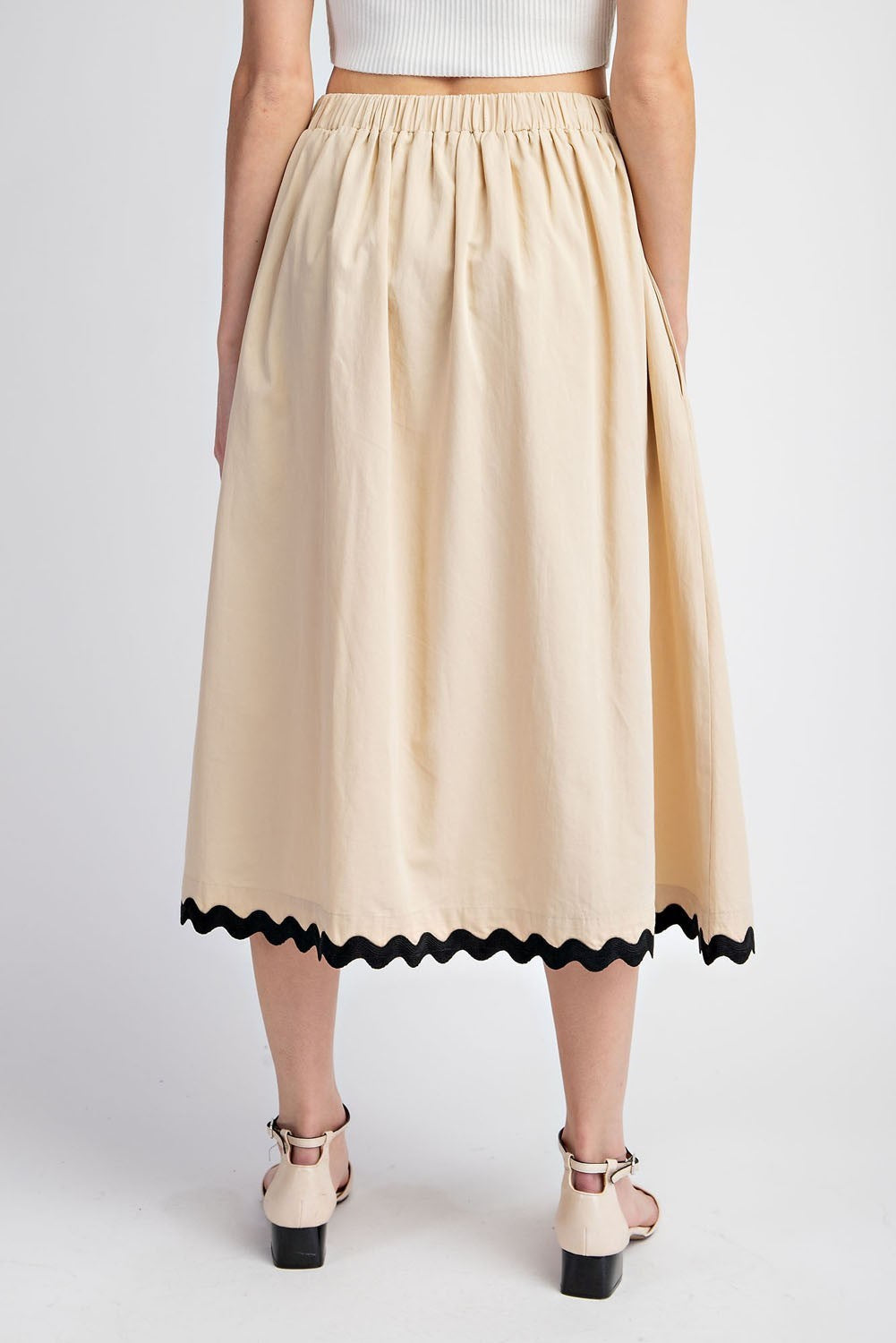 ★RAIVE★ Buckle Asymmetric Midi Skirt in Ivory VW5SS46203 Buckle Asymmetric Midi Skirt in Ivory VW5SS462-03 - RAIVE
