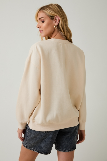 Coffee Time Teddy Bear Embroidered Crewneck Sweatshirt - Sunday Edition - RARA Boutique 
