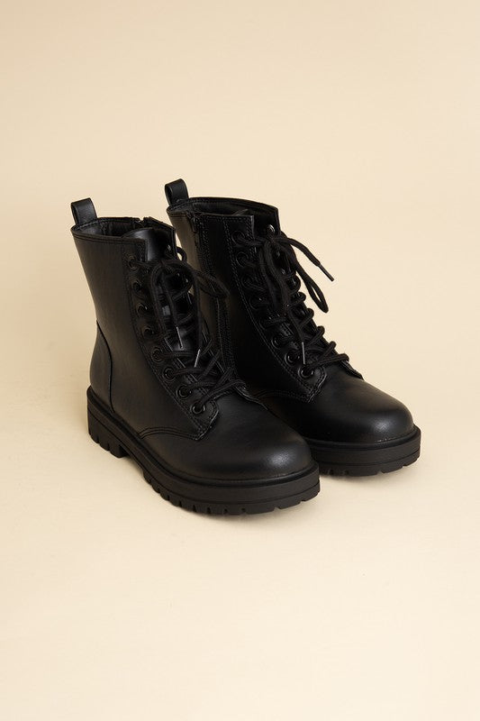 Lace-Up Boots Combat Boots - RARA Boutique 