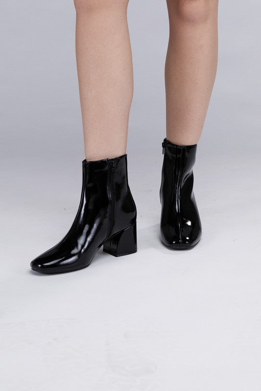 Ultra Shiny Faux Leather Boots - RARA Boutique 