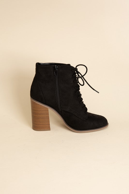 Lace up Block Heel Booties with Pointed Toe - RARA Boutique 