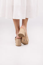 Natural Raffia Block Heel Mule Sandals - RARA Boutique 